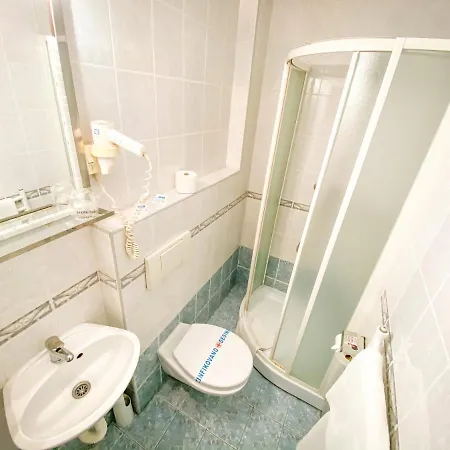 Garni Rimski 2* Novi Sad