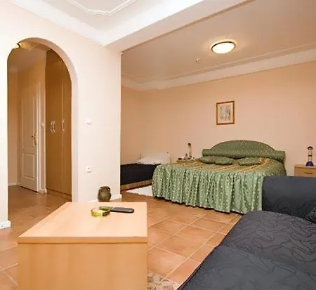 Sobe Rimski Отель Нови-Сад