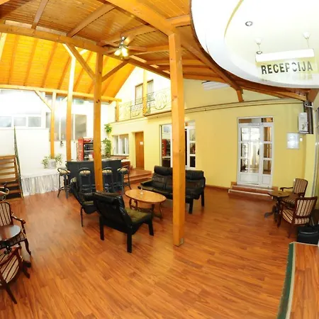 Sobe Rimski Отель 2*