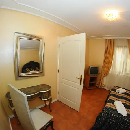 Отель Sobe Rimski Нови-Сад