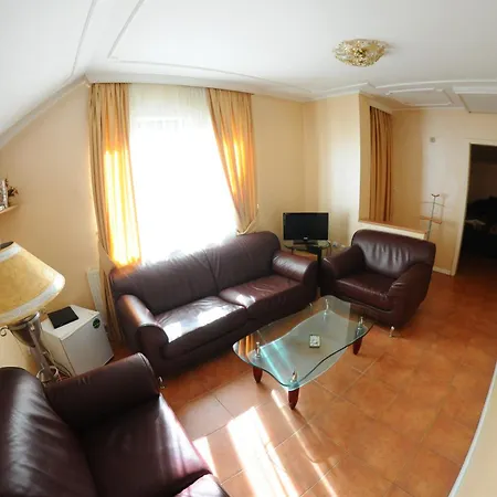 Garni Rimski 2* Novi Sad
